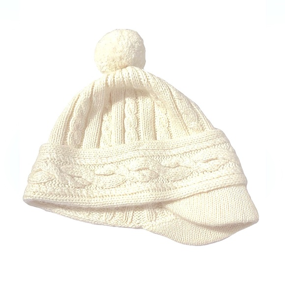 Ann Taylor- White Cable Pom-Pom Cap! - Picture 2 of 2